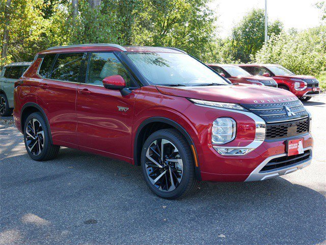 New 2025 Mitsubishi Outlander SEL image 1