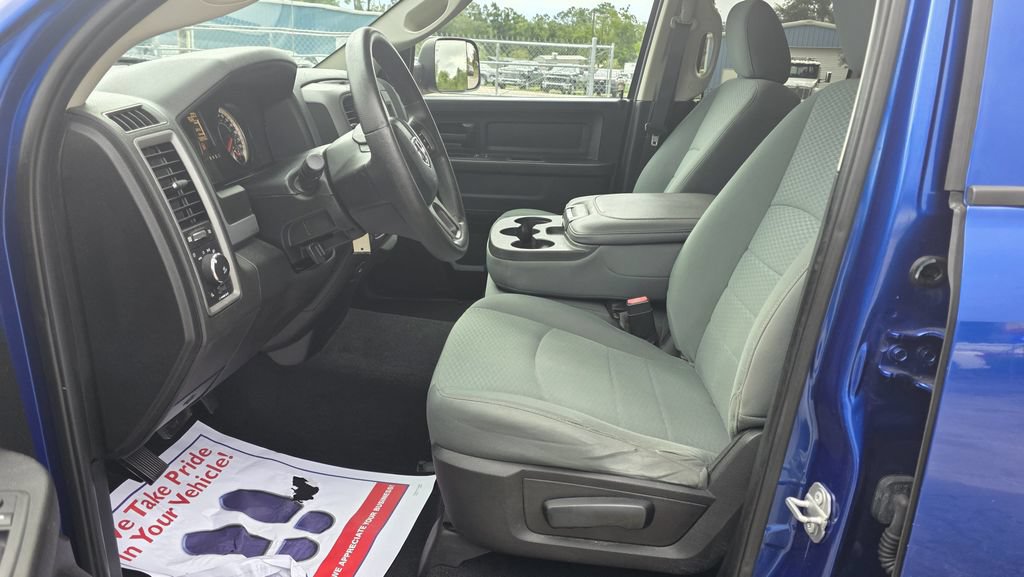 Used 2019 RAM 1500 Express AWD/4WD image 14