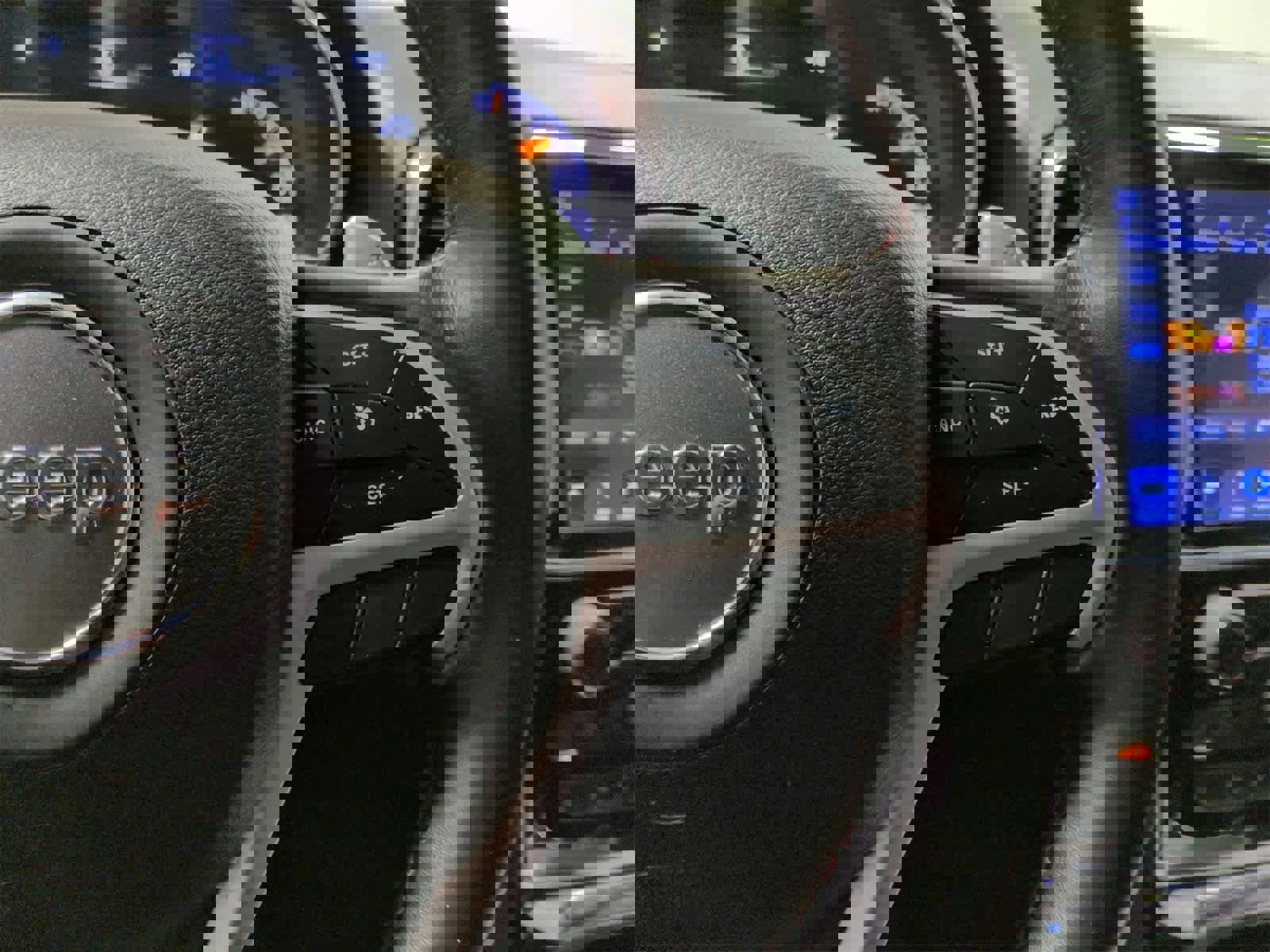 Certified 2019 Jeep Grand Cherokee Trailhawk w/ Interior Metal Package image 25