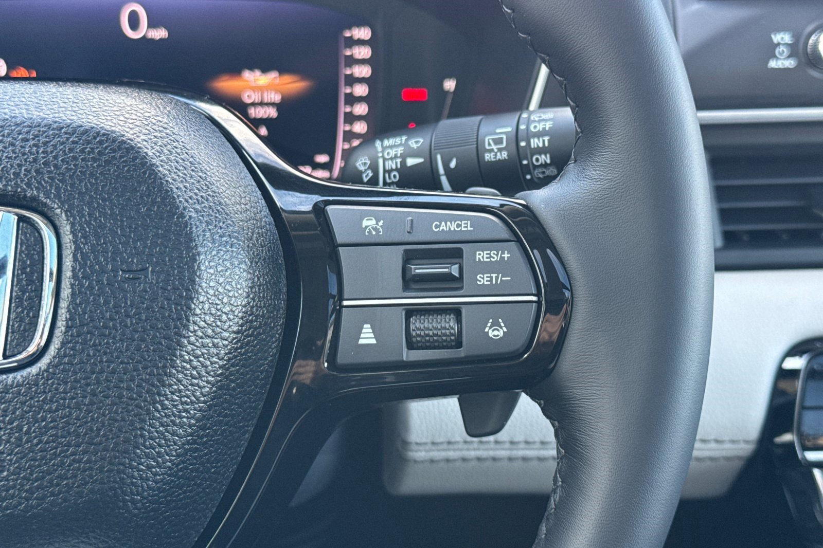 New 2026 Honda Pilot Touring image 32