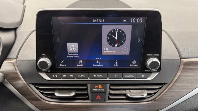 Used 2025 Nissan Altima 2.5 SV FWD image 34