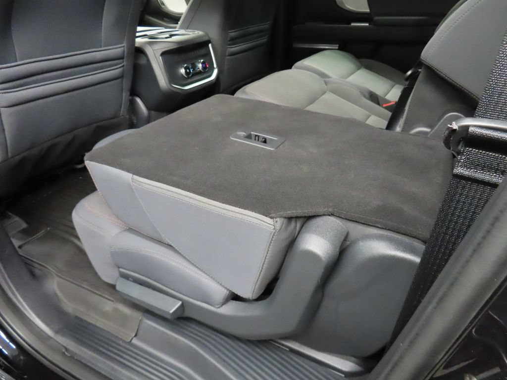 Used 2025 Ford Expedition Max Active AWD/4WD image 70