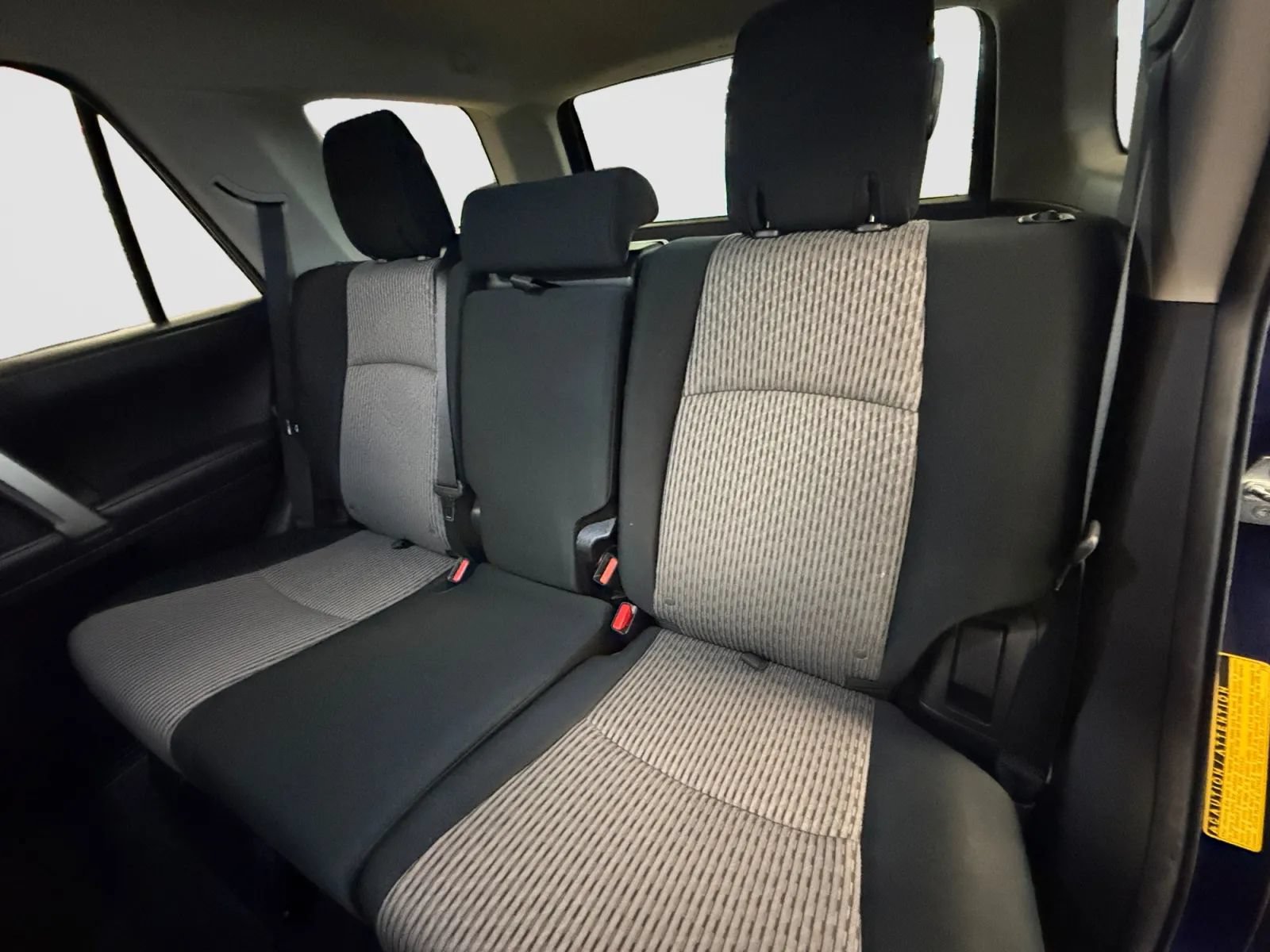 Used 2016 Toyota 4Runner SR5 AWD/4WD image 15