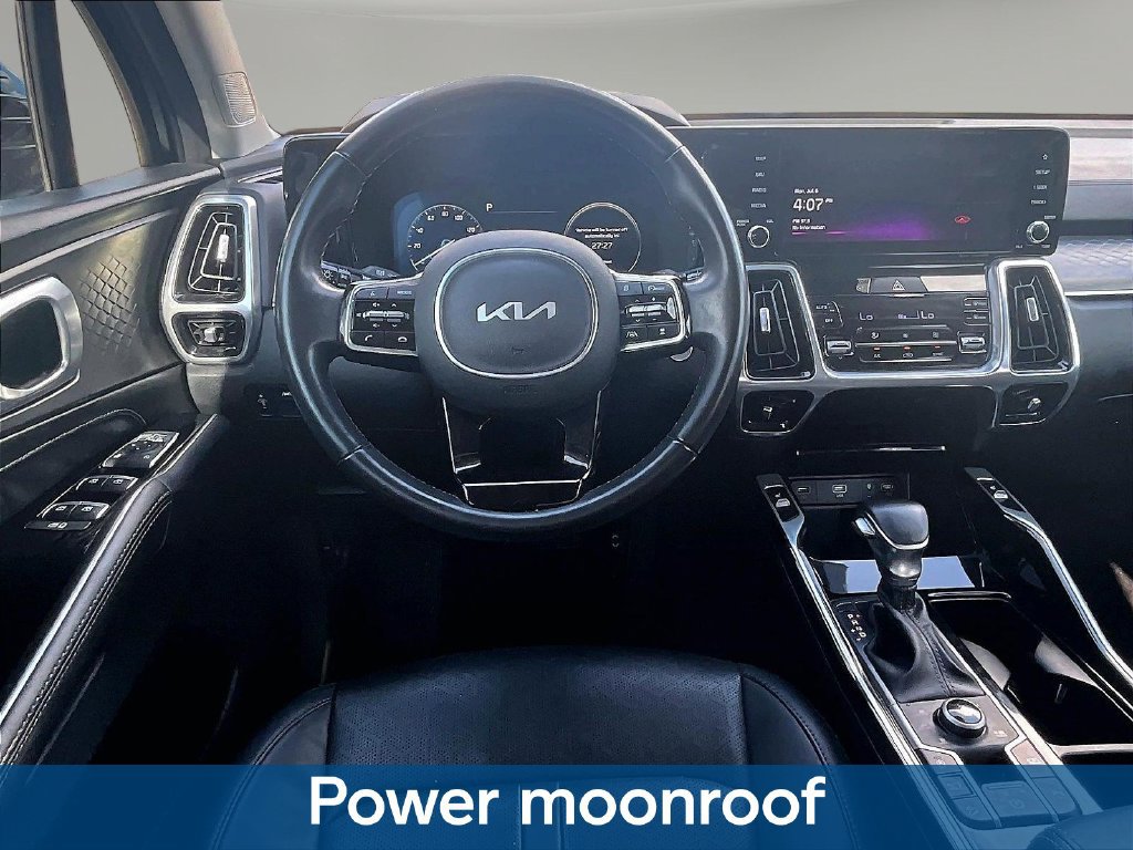 Used 2023 Kia Sorento SX AWD/4WD image 11