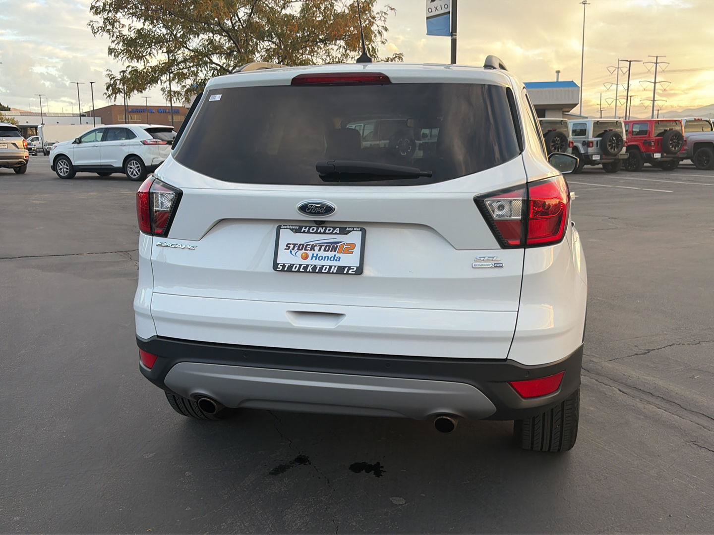 Used 2019 Ford Escape SEL AWD/4WD image 5