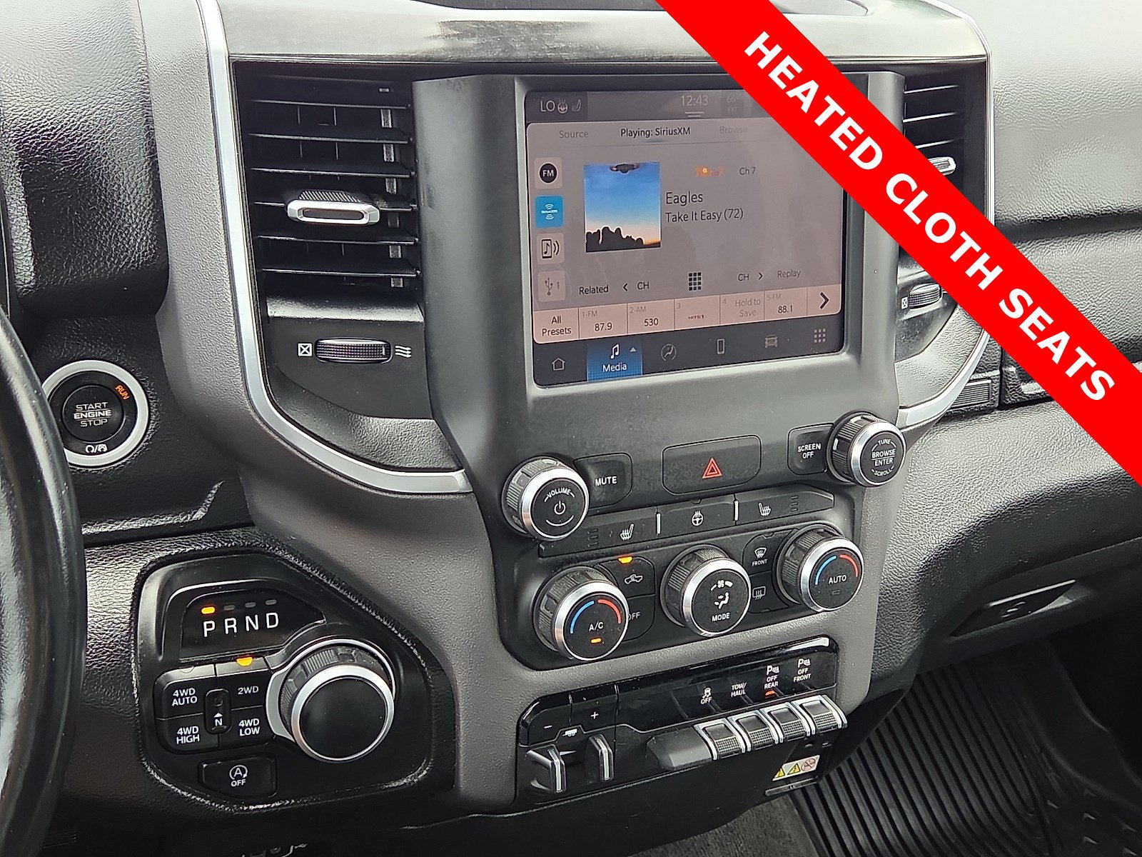 Used 2022 RAM 1500 Big Horn AWD/4WD image 16