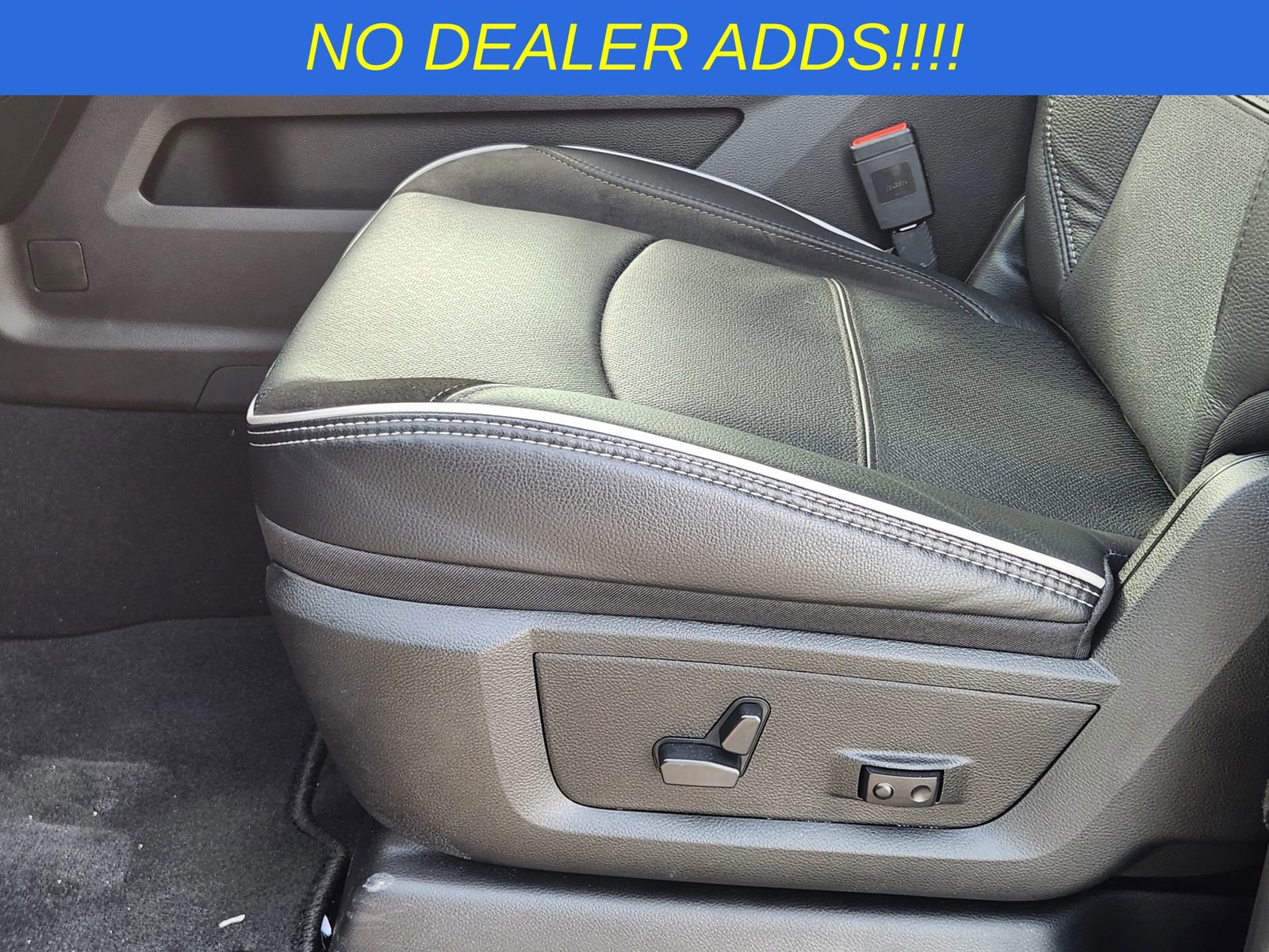 New 2025 RAM 2500 Laramie AWD/4WD image 22