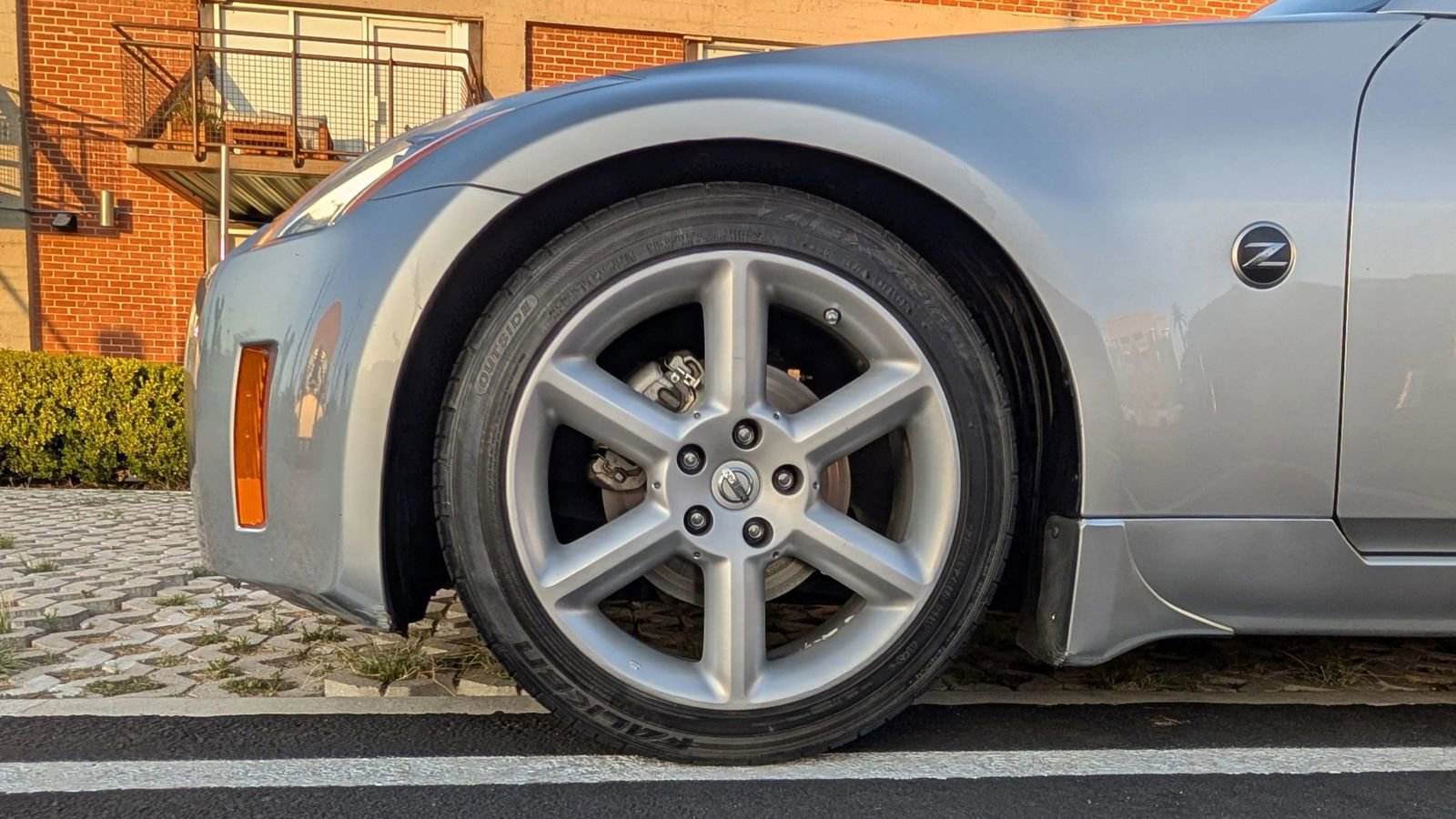 Used 2003 Nissan 350Z Touring image 6