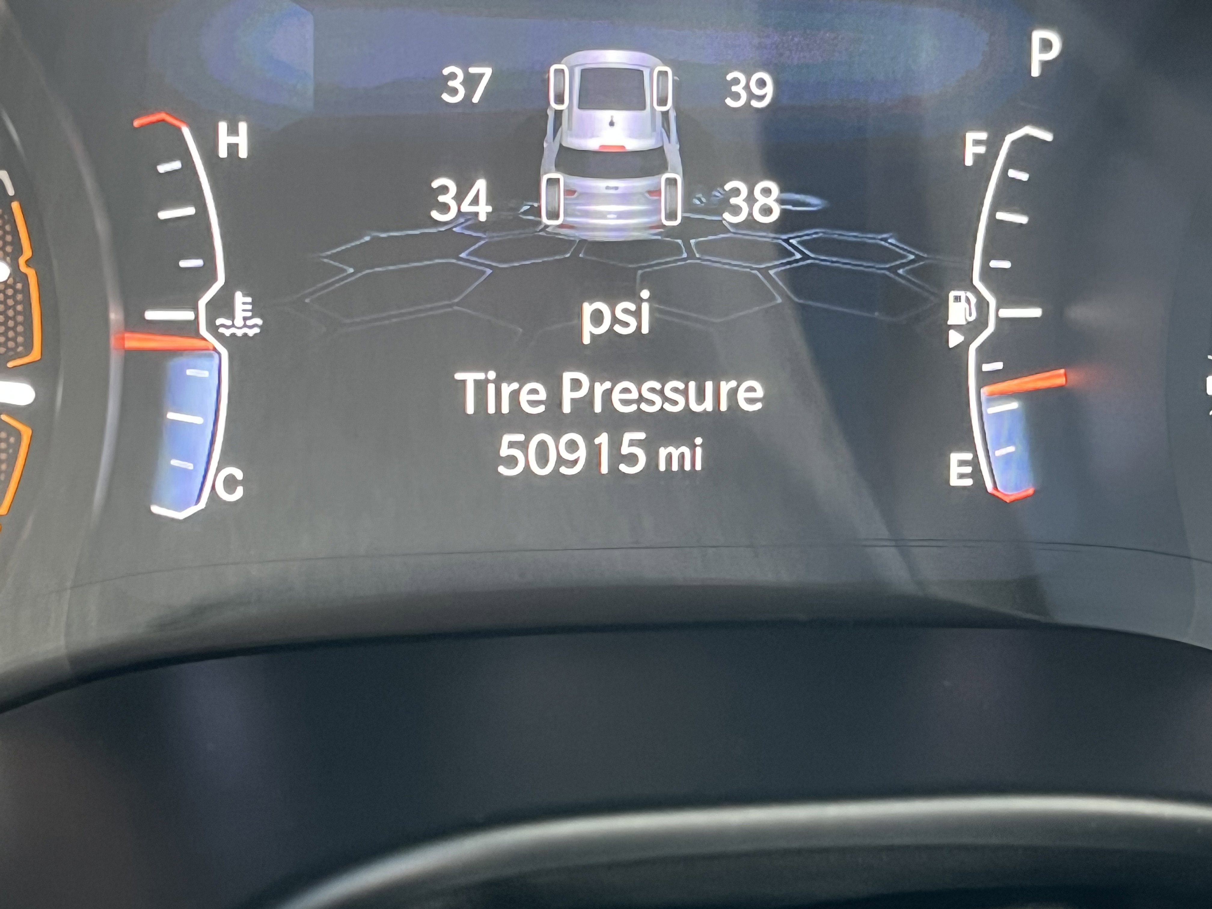 Used 2024 Jeep Compass Sport image 26