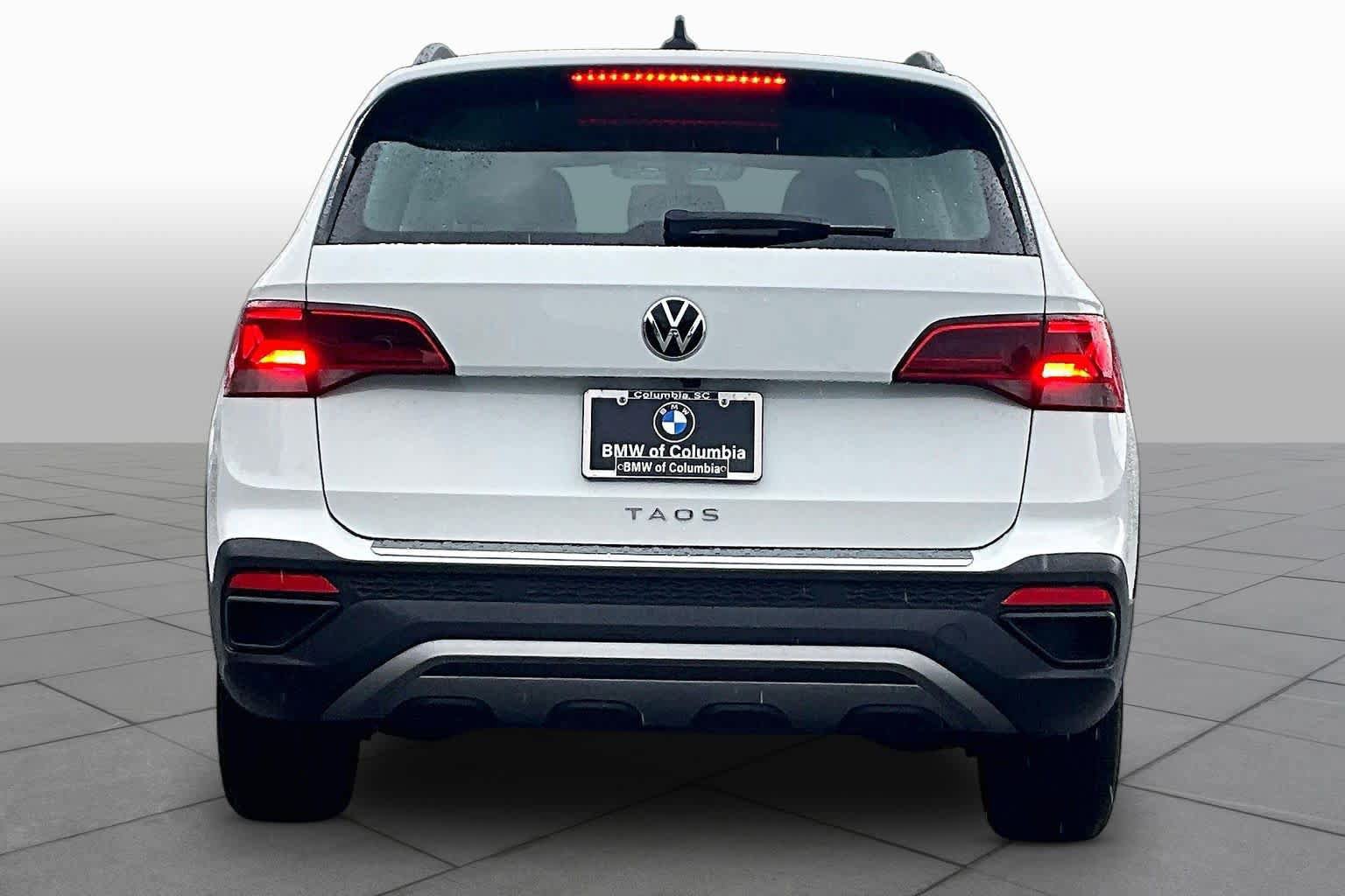 Used 2023 Volkswagen Taos S FWD image 4