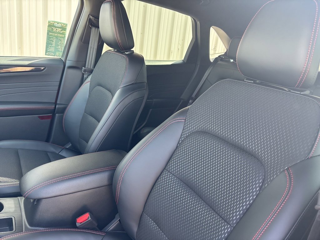 New 2025 Ford Escape ST-Line w/ Tech Pack #1 image 20