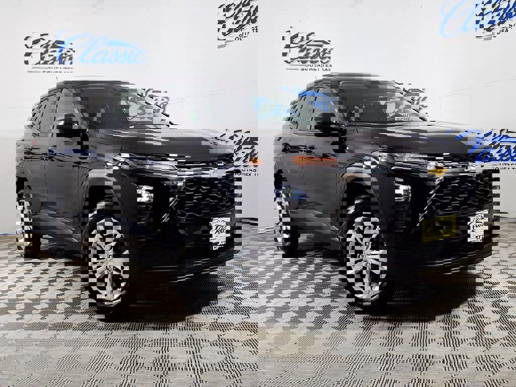 New 2026 Chevrolet Trax LS