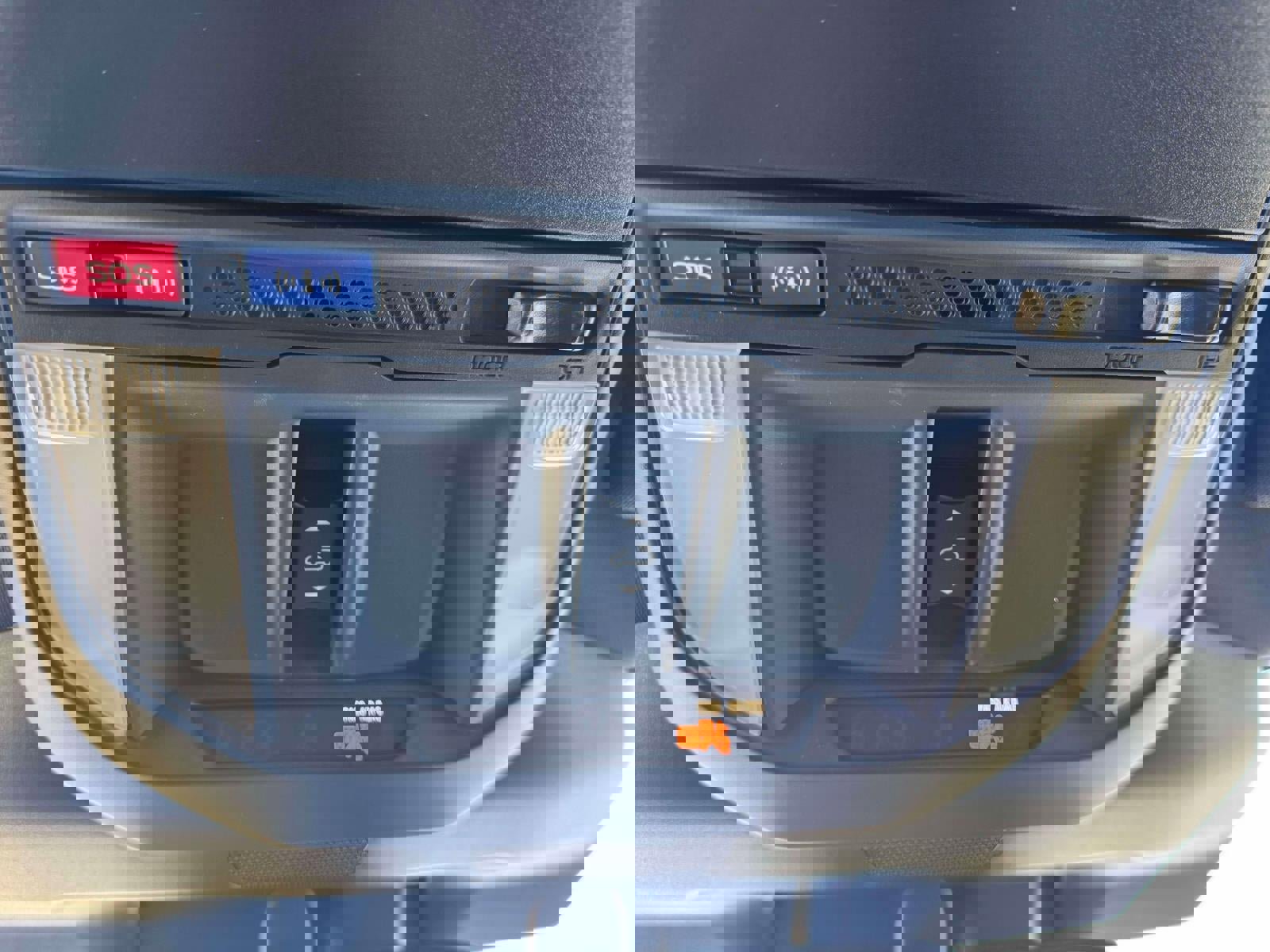 Certified 2025 Subaru Forester Premium w/ Protection Package (1PH) image 26