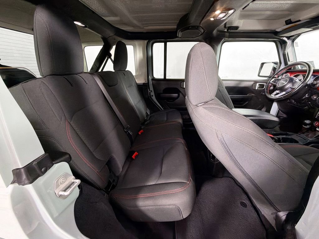 Used 2023 Jeep Wrangler Unlimited Rubicon w/ Cold Weather Group AWD/4WD image 27