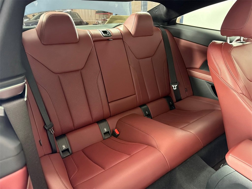 Used 2022 BMW 440i xDrive M440i xDrive w/ Premium Package image 17