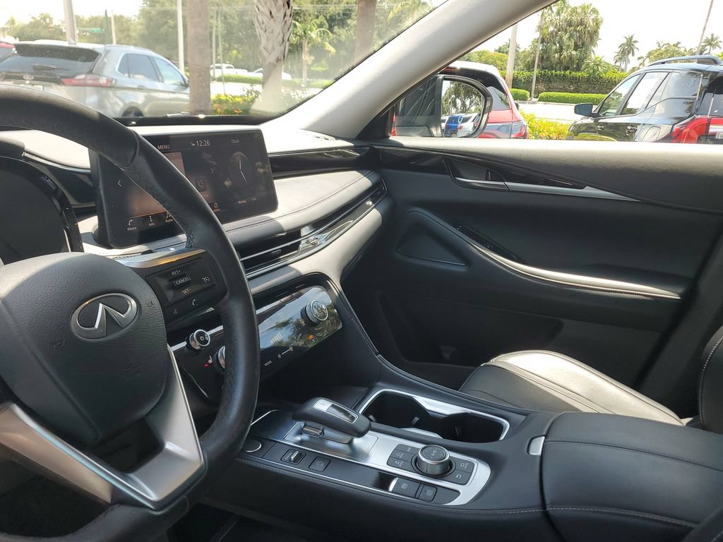 Used 2023 INFINITI QX60 Pure AWD/4WD image 23