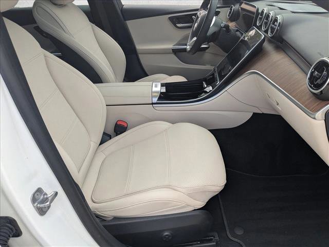 Used 2024 Mercedes-Benz C 300 Sedan image 21