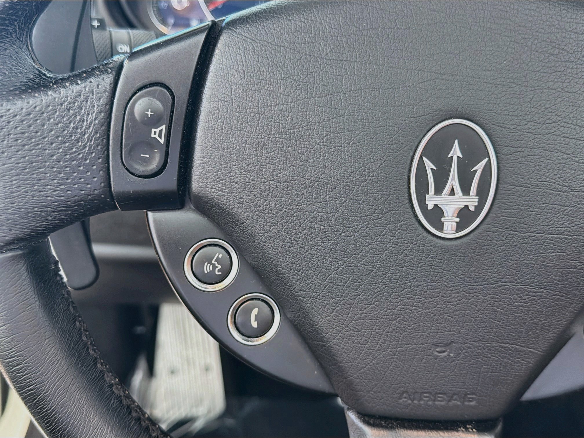 Used 2018 Maserati GranTurismo Sport RWD image 35