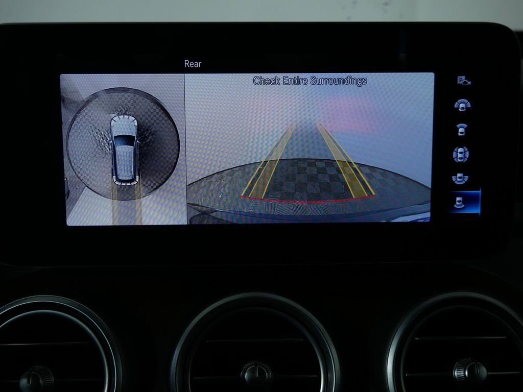 Used 2020 Mercedes-Benz GLC 300 4MATIC image 34