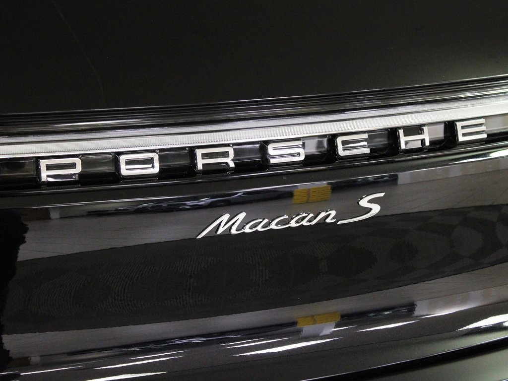New 2026 Porsche Macan S image 13
