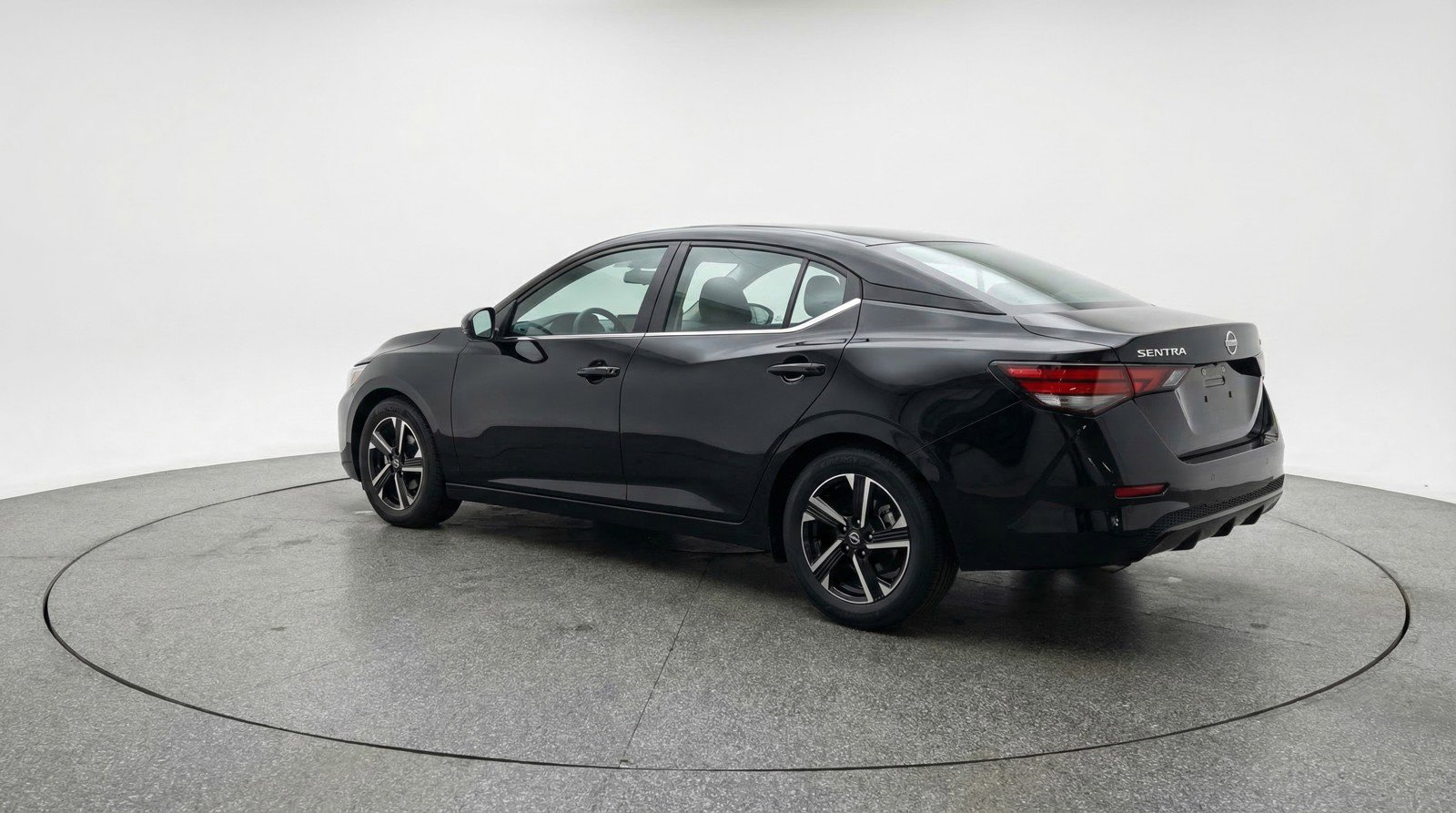 Used 2025 Nissan Sentra SV image 6