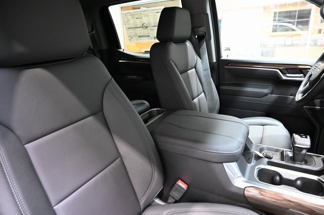New 2026 Chevrolet Silverado 1500 RST w/ RST All Star Premium Package image 11