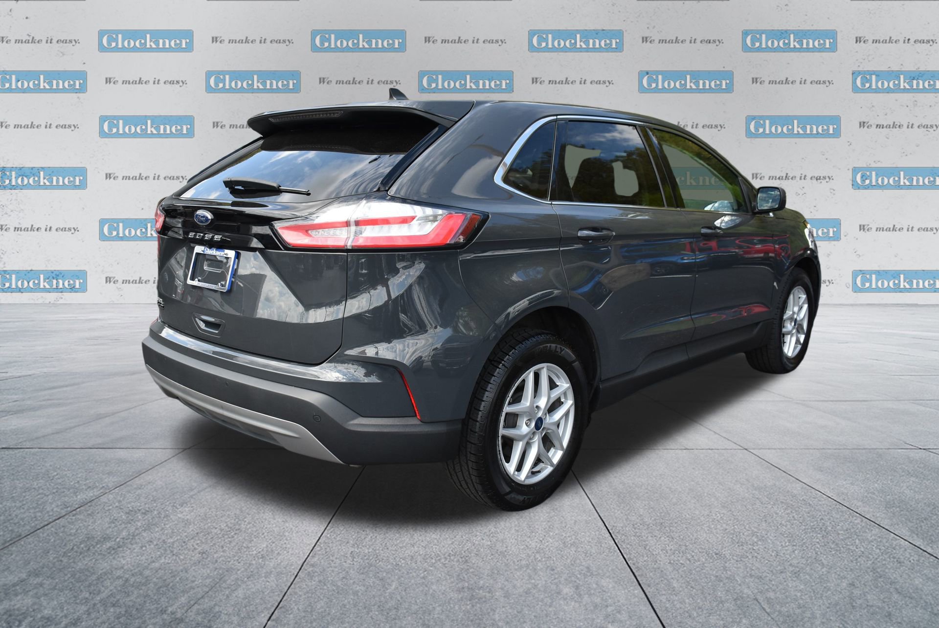 Used 2021 Ford Edge SEL w/ Cargo Accessory Package image 6