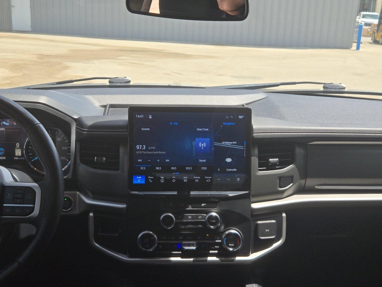 Used 2024 Ford Expedition Max XLT RWD image 19