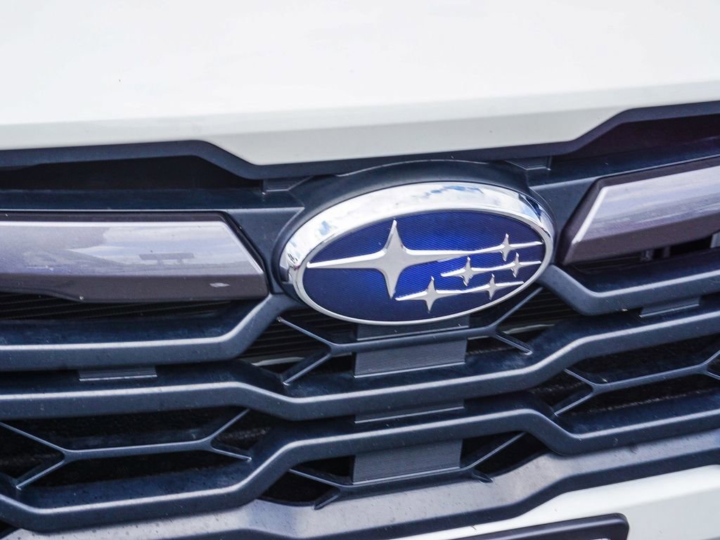 Used 2024 Subaru Crosstrek 2.5i Limited w/ Crosstrek Mirror Package AWD/4WD image 11