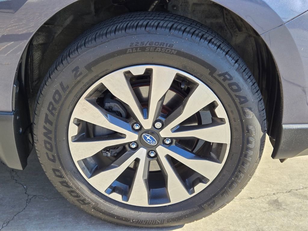 Used 2017 Subaru Outback 3.6R Limited AWD/4WD image 8