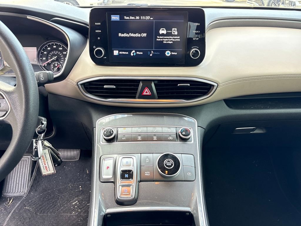 Used 2023 Hyundai Santa Fe SE image 22