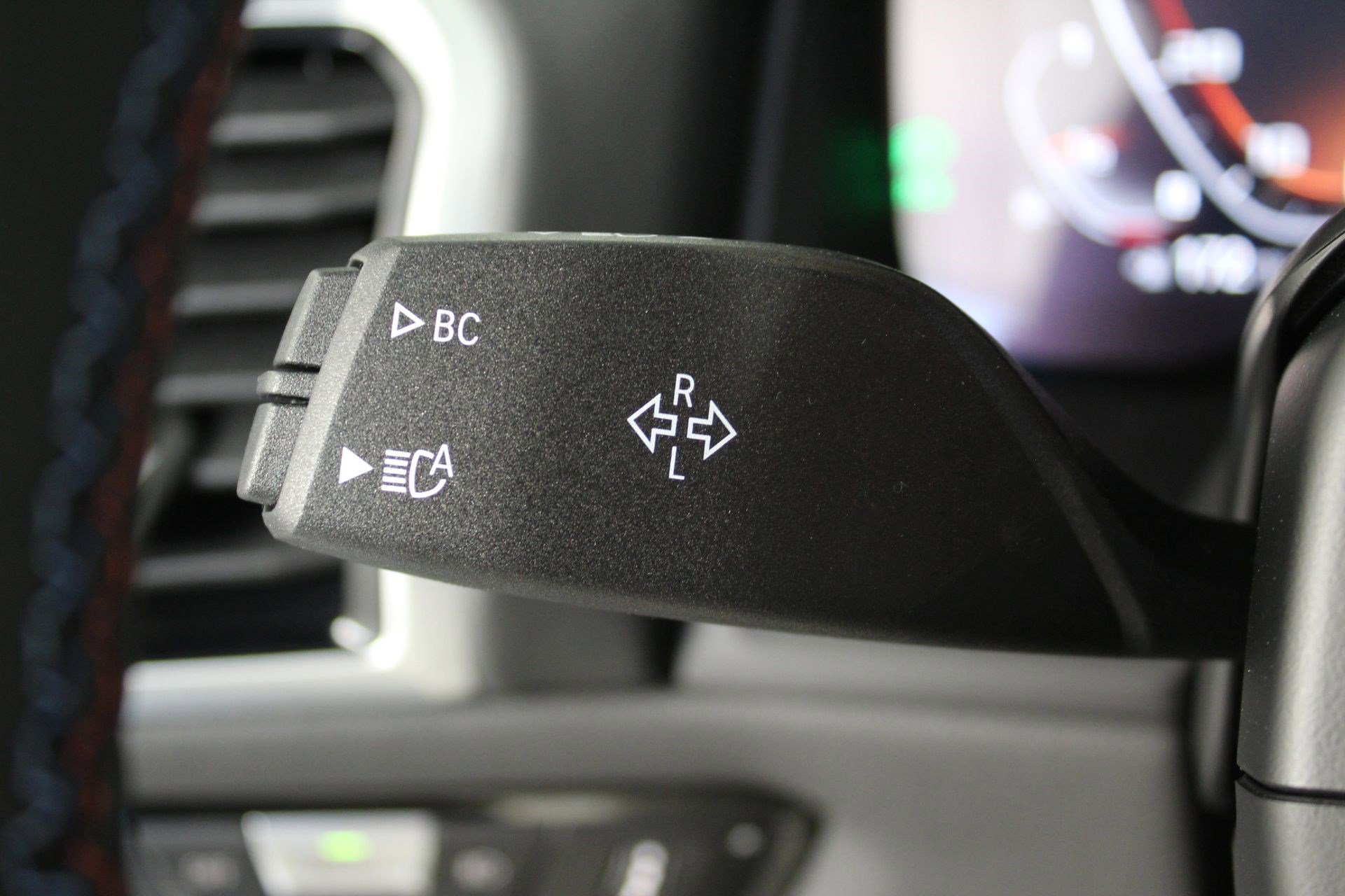 Used 2026 BMW M850i xDrive M850i image 29