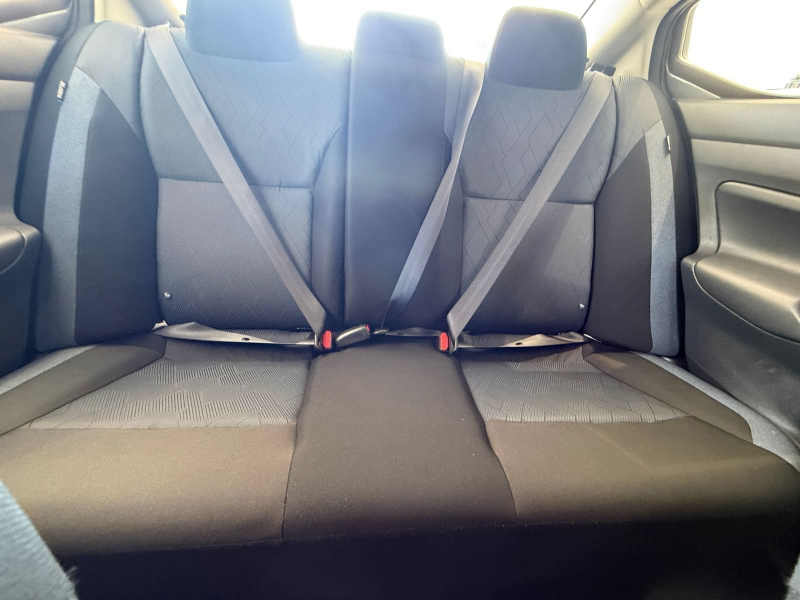 Used 2025 Nissan Versa SV FWD image 36