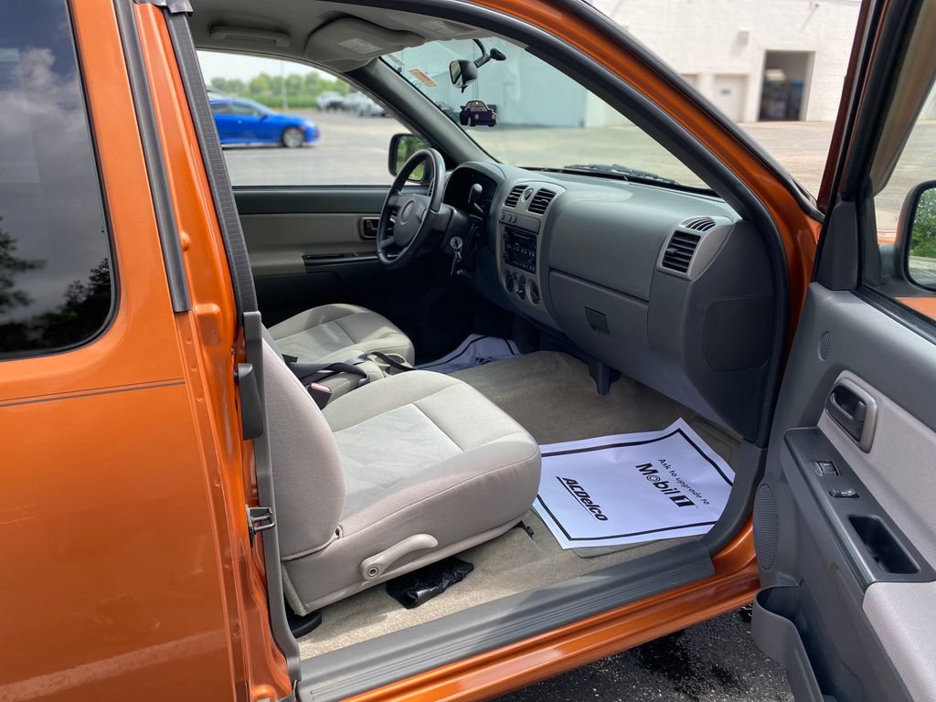 Used 2005 Chevrolet Colorado LS w/ Power Convenience Package AWD/4WD image 12