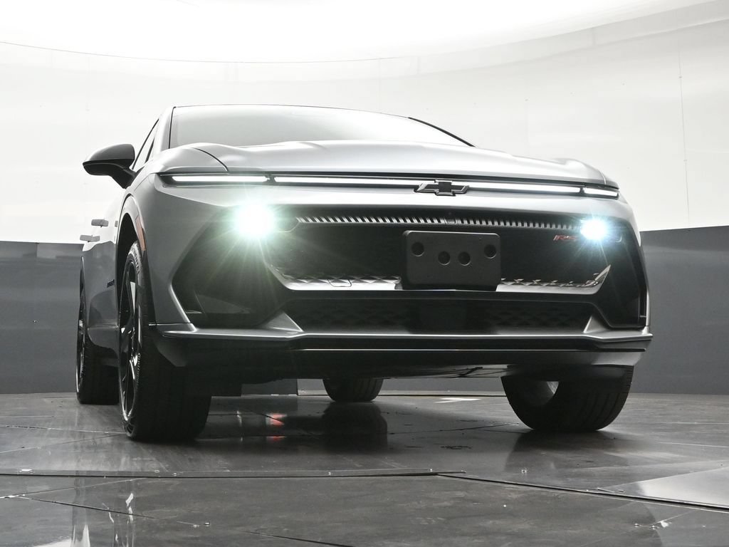 Used 2026 Chevrolet Equinox EV RS AWD/4WD image 30