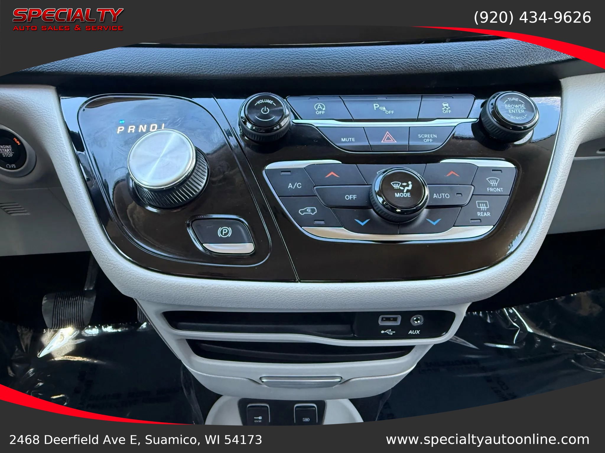 Used 2019 Chrysler Pacifica Touring-L FWD image 29