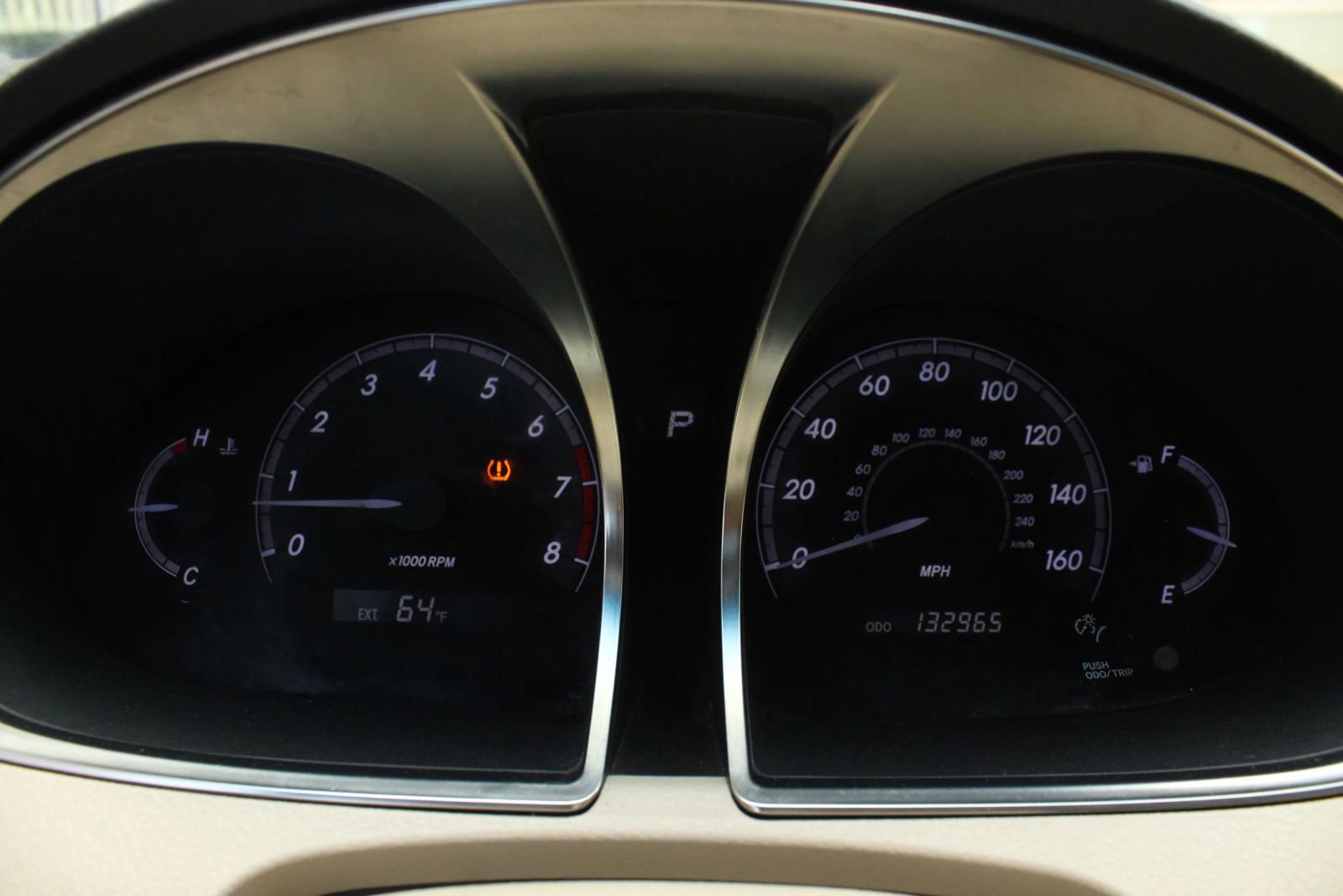 Used 2011 Toyota Avalon Limited FWD image 31