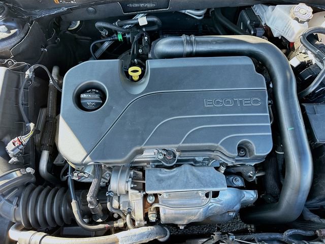 Used 2023 Chevrolet Malibu LT image 30