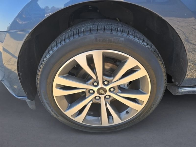 Used 2020 Ford Expedition Platinum RWD image 5