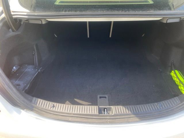Used 2015 Mercedes-Benz C 300 Sedan image 29