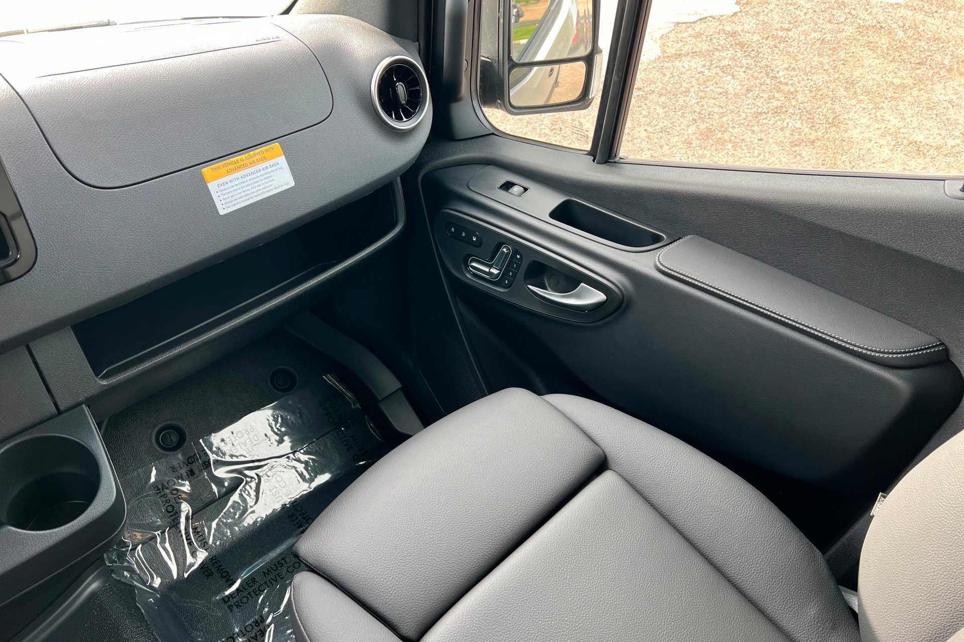 New 2026 Mercedes-Benz Sprinter 2500 image 10