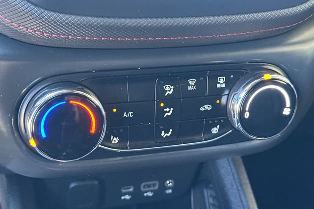Used 2022 Chevrolet TrailBlazer RS FWD image 24