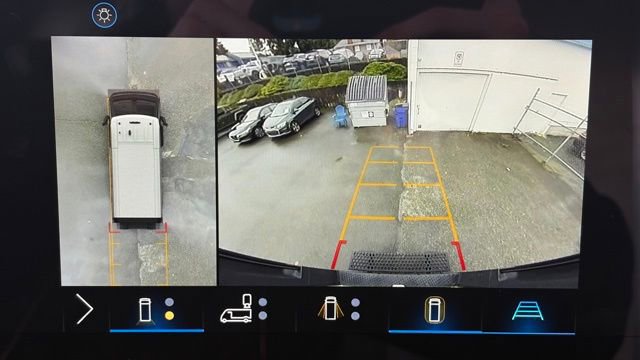 Used 2025 Chevrolet Brightdrop 400 w/ Battery Pack, Max Range image 22