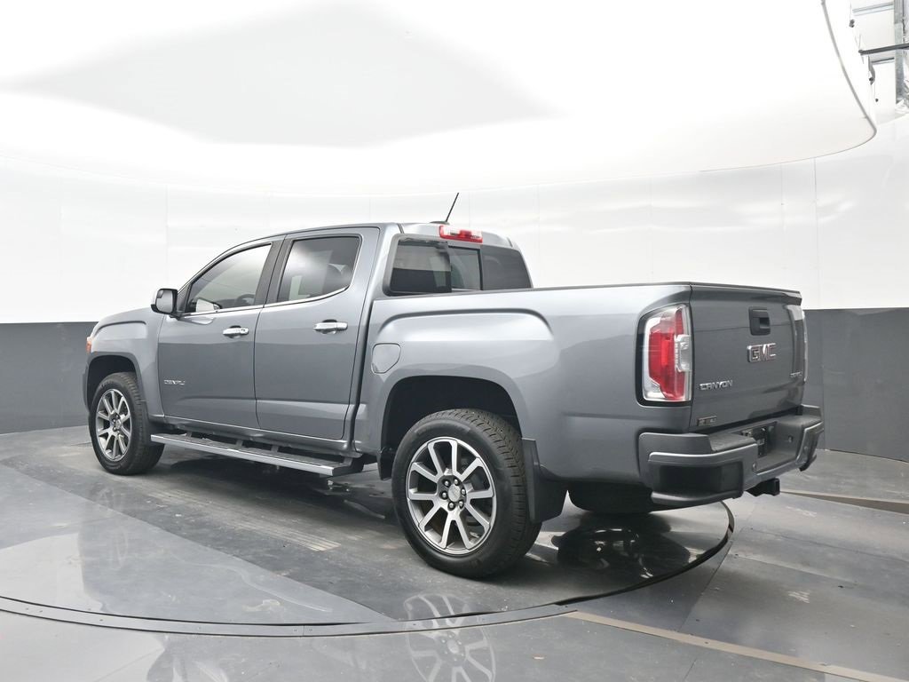Used 2020 GMC Canyon Denali image 4