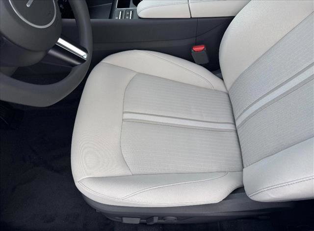 New 2025 Hyundai Sonata SE image 4