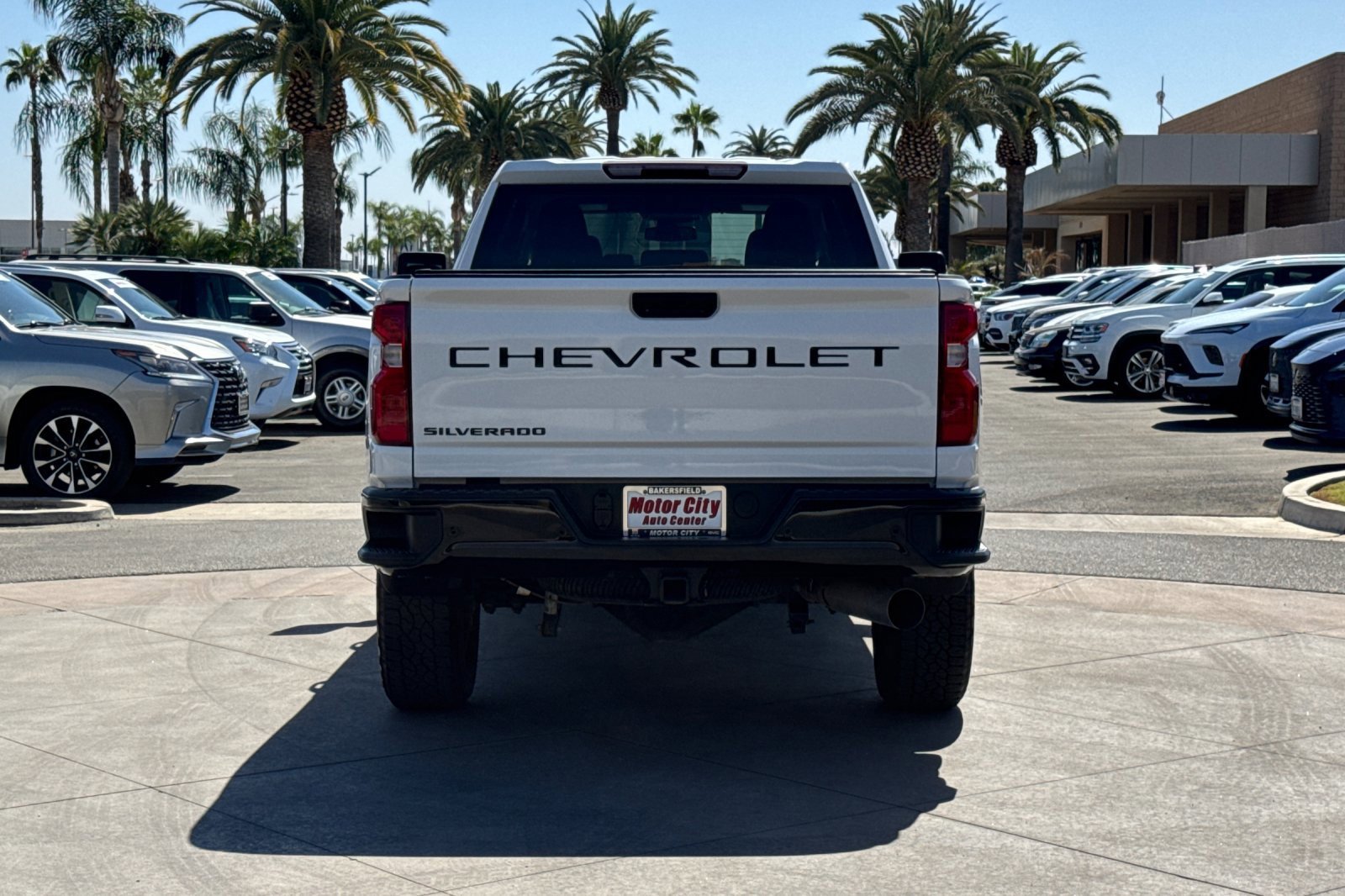 Used 2024 Chevrolet Silverado 2500 Custom w/ Custom Value Package AWD/4WD image 5