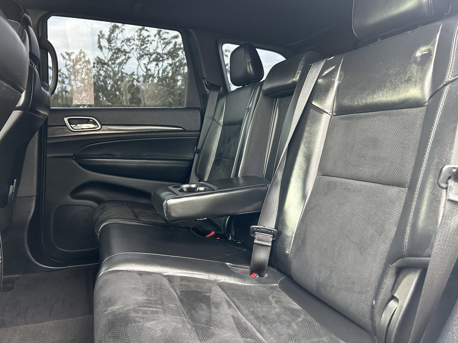 Used 2018 Jeep Grand Cherokee Altitude image 13