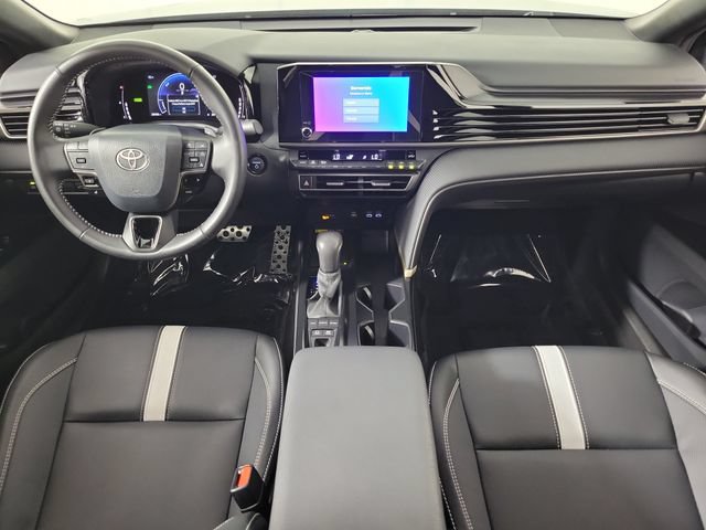 Used 2026 Toyota Camry SE FWD image 16