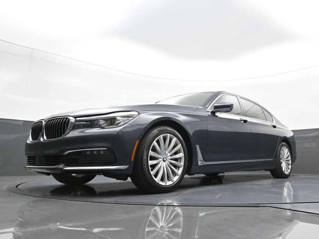 Used 2016 BMW 740i RWD image 24