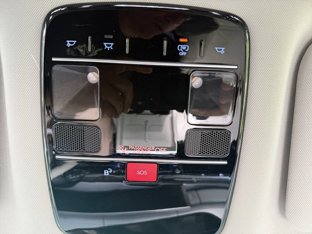 Certified 2024 Hyundai Santa Fe SEL FWD image 20